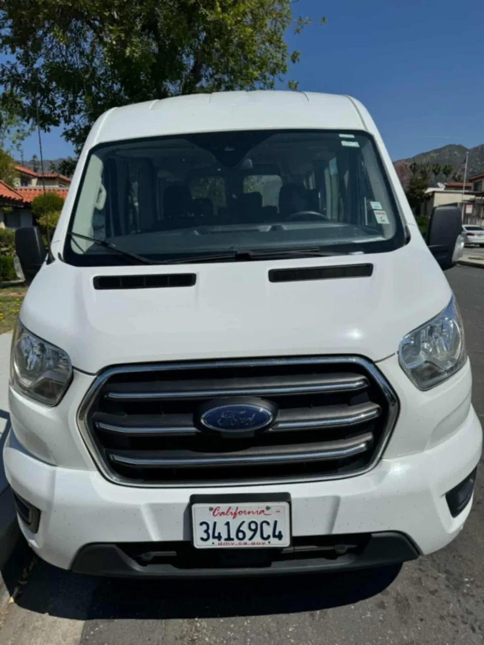 Ford Transit Passenger Van, angle 2 Ford Transit Passenger Van, angle 2