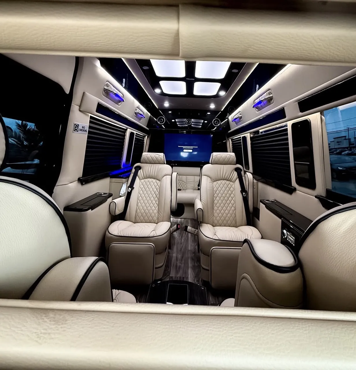 Mercedes Sprinter Van to rent Mercedes Sprinter Van to rent